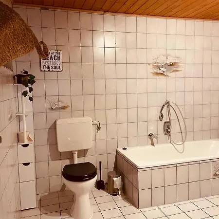 Prázdninový dům Odw Homes - Large With Three And Garden Gorxheimertal