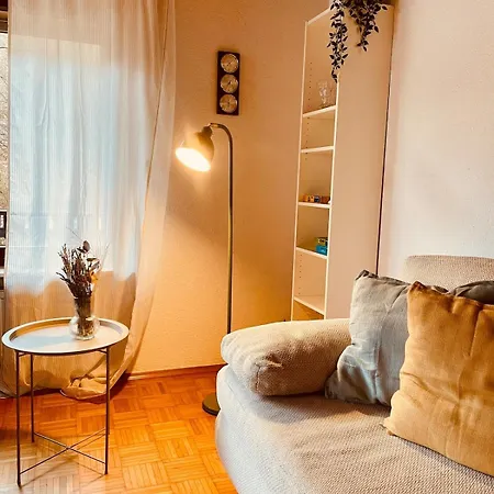 Odw Homes - Large With Three And Garden