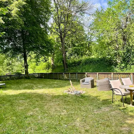 Odw Homes - Large With Three And Garden