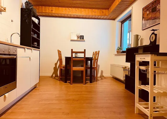 Odw Homes - Large With Three And Garden Gorxheimertal